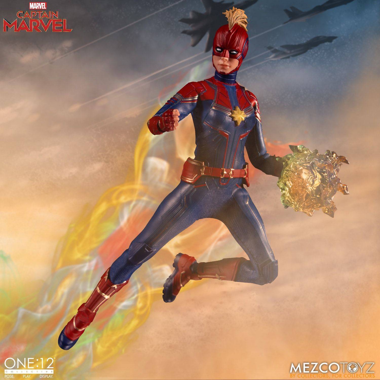 Figurka Captain Marvel The One:12 Collective