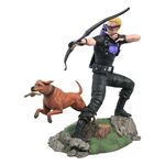 Figurka Marvel Comics Gallery - Hawkeye with Pizza Dog