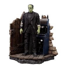 Figurka Universal Monsters Deluxe Art Scale 1/10 - Frankenstein Monster
