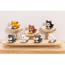Tajemnicza mini figurka Disney Cats Mini Egg Attack - Pounce & Go Series