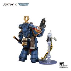 Figurka Warhammer 40k 1/18 - Ultramarines Ferren Areios- Zdjęcie 3