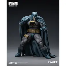 Figurka DC Comics (Batman: The Dark Knight Returns) InArt 1/12 - Batman (Blue Suit)- Zdjęcie 2