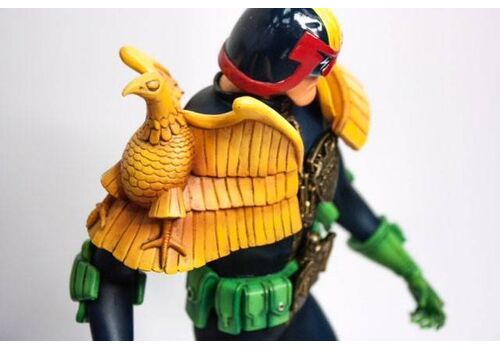 Figurka Judge Dredd 30 cm- Zdjęcie 3