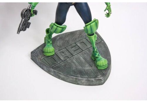 Figurka Judge Dredd 30 cm- Zdjęcie 4