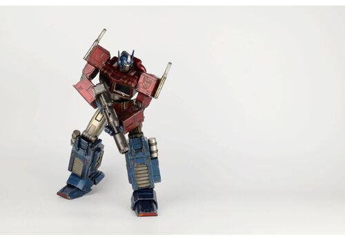 Figurka Transformers Generation 1 - Optimus Prime Classic Edition 41 cm- Zdjęcie 3