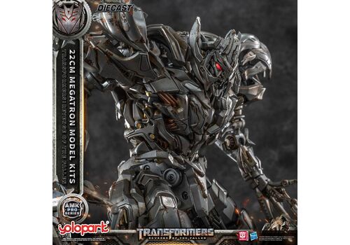 Figurka do złożenia Transformers: Revenge of the Fallen AMK Pro - Megatron (Oversea Ver.)- Zdjęcie 3