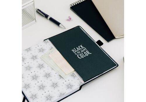 Notes premium A5 ze świecącym długopisem Wednesday- Zdjęcie 6