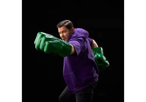 Replika elektroniczna Marvel Legends (The Incredible Hulk) 1/1 - Pięści Hulka- Zdjęcie 9