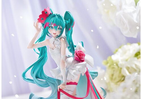 Figurka Hatsune Miku GT Project G.S.Collection 1/7 - Racing Miku 15th "Rhapsody" 2010-2025- Zdjęcie 3