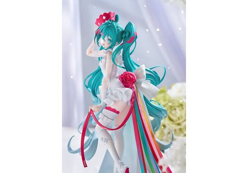 Figurka Hatsune Miku GT Project G.S.Collection 1/7 - Racing Miku 15th "Rhapsody" 2010-2025- Zdjęcie 4