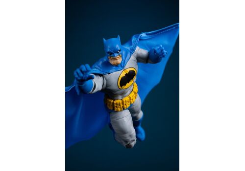 [Outlet] Figurka DC Multiverse (Dark Knight Returns) - Batman *NIEDOKŁADNE MALOWANIE*- Zdjęcie 15